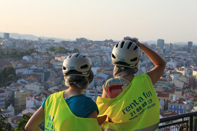 3-Hour Lisbon 7 Hills Electric Bike Tour - Fish markets, public laundry, and the old-city rhythm near Sé