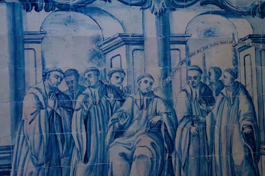 Alcobaça: Discover the Monastery with a Local Guide Tour - Why the Monastery of Santa Maria de Alcobaça hits different