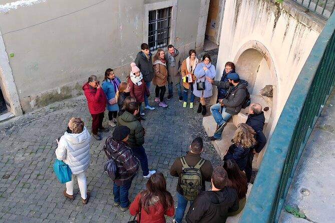 Alfama Tour in Lisbon Old Town - Alfama’s “old Lisbon” feeling, made practical