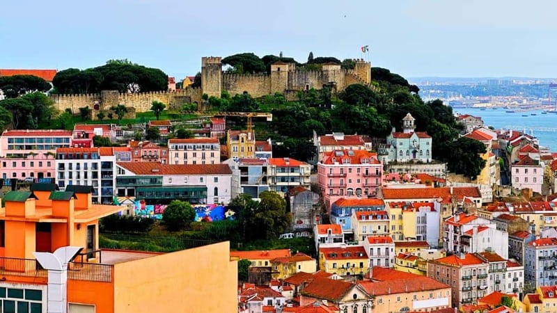 All Historical Lisbon Tuk Tuk Tour - Lisbon Cathedral stop: a quick look, plus an important planning note