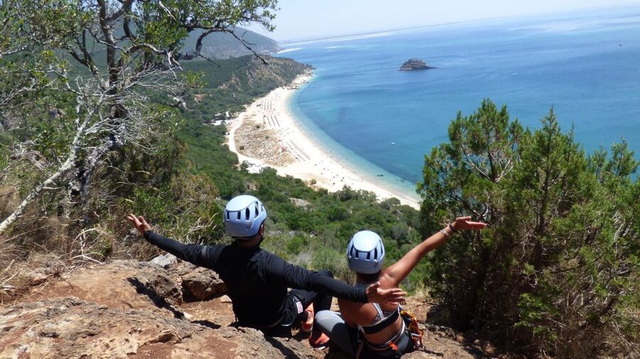 Arrábida Climbing Experience - Language and private group focus