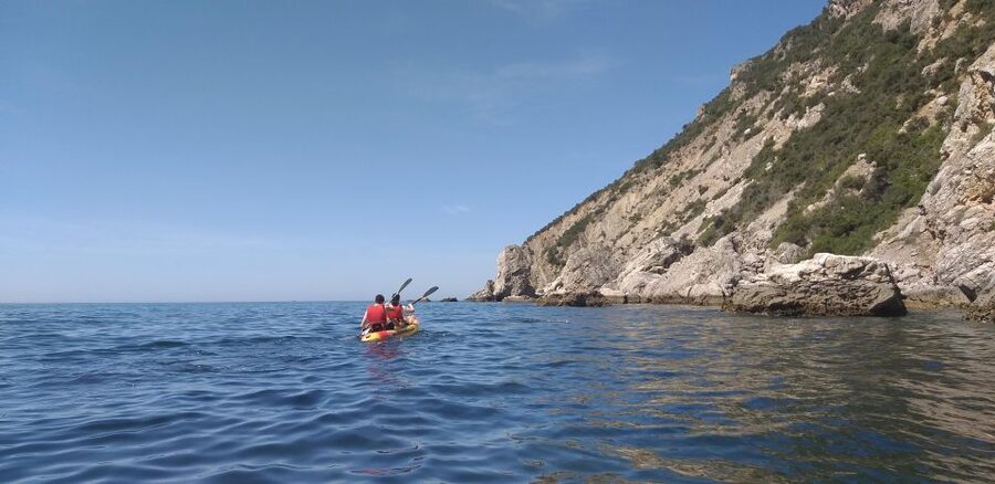 Arrábida Kayak Tour - Guides and the photos problem: how this trip handles real life