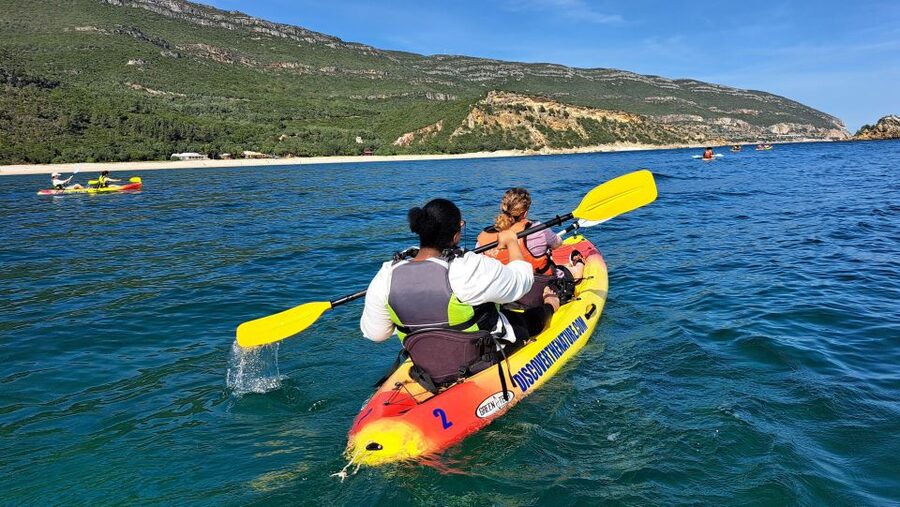 Arrábida Kayak Tour - Who this kayaking tour suits best, and who should skip it