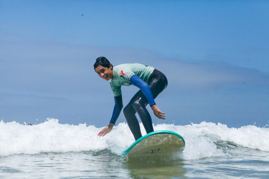 Aulas de Surf/Surf Lesson - Lisboa - What’s Included So You Do Not Spend Vacation Time Shopping