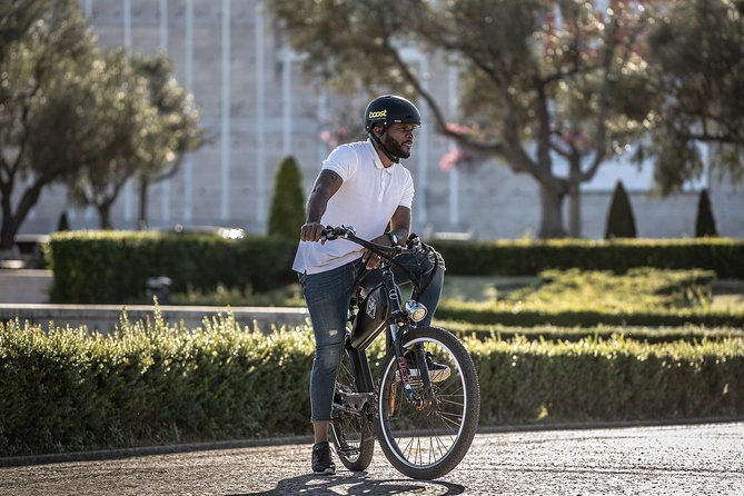 Belém E-Bike Guided Tour Explore Lisbon by the river - The included pastel and coffee break, plus the smartest way to time it