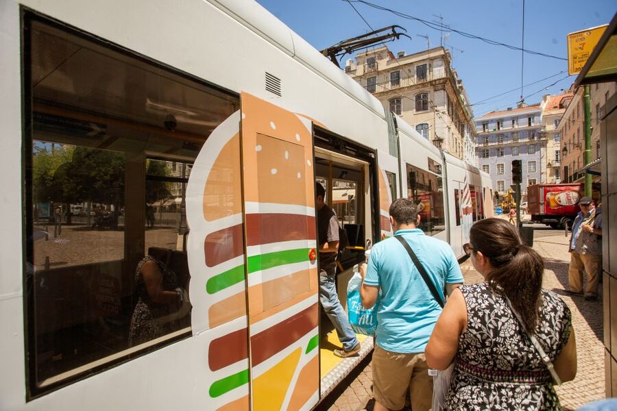 Belém: Lisbon 3-Hour Walking Tour - Getting oriented fast: the meeting point and the short ride to Belém