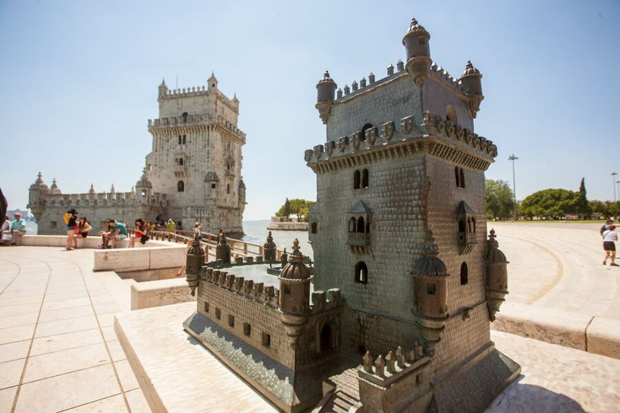 Belém: Lisbon 3-Hour Walking Tour - Rua de Belém and the local streets that make the story feel real