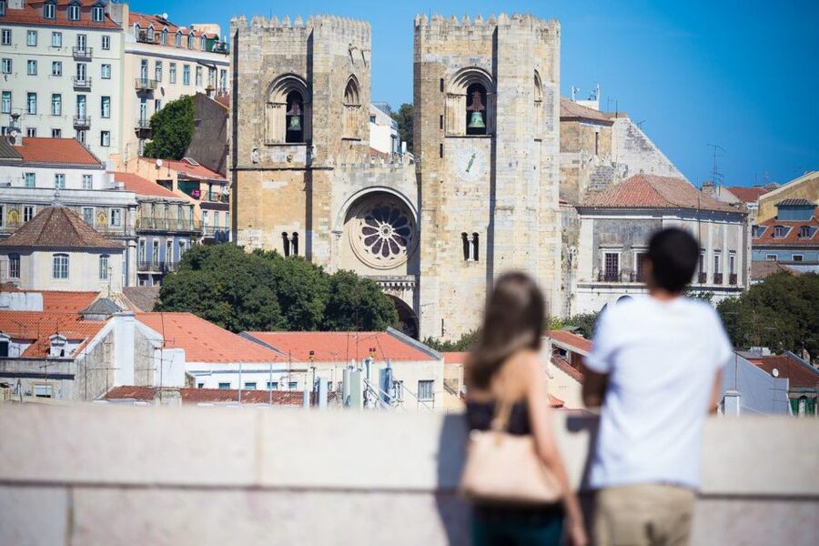 Best of Lisbon Walking Tour: Rossio, Chiado & Alfama - Ending at Terreiro do Paço, then planning what to do next
