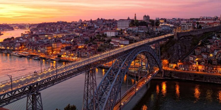 Best of Porto - Private Tour from Lisbon - Porto’s best viewpoints: Cristal Gardens and the “oh, that’s Porto” moment