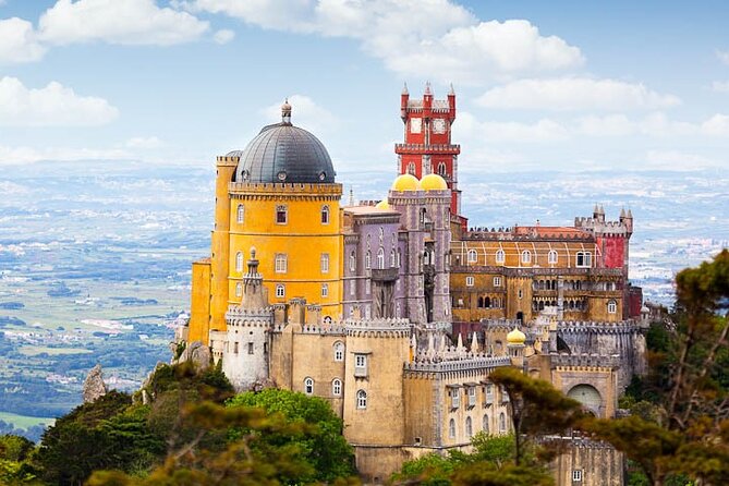 Best Sintra Day Trip From Lisbon – Pena, Cabo Da Roca & Cascais - How this Sintra day trip actually works from Lisbon