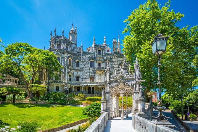 Bestseller Private Tour Sintra-Cascais with Hotel pick up - Hotel Pickup Across Lisbon and Neighboring Towns