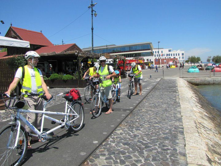 Bicycle Rental in Lisbon - Riding With Kids, Couples, and Solo Travelers