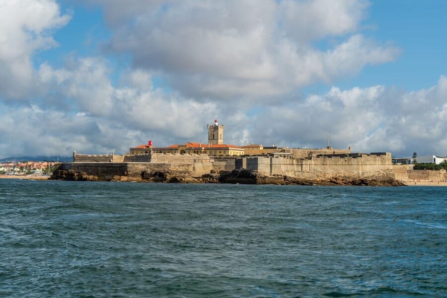 Boat tour: charming Cascais Coast to Lisbon lighthouse - Key things to know before you go