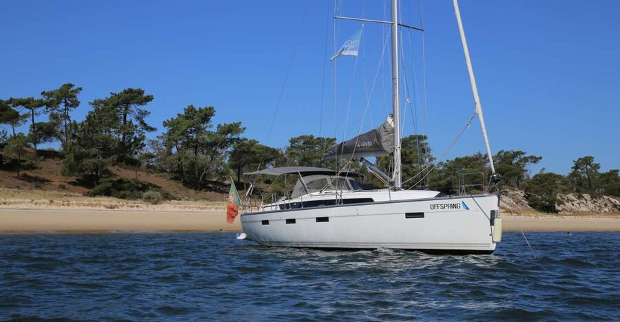 Cascais: Sailing Tour with Drink - Key things to know before you go