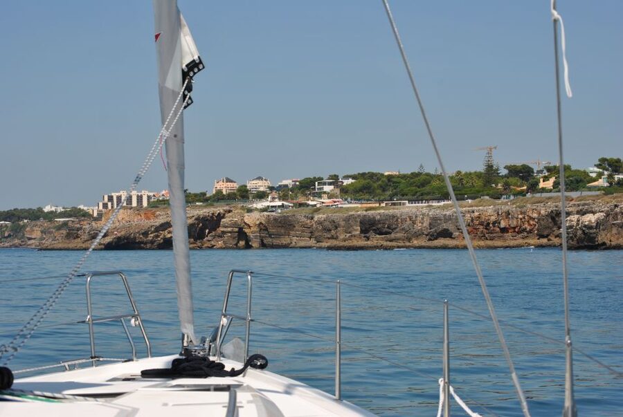 Cascais: Sailing Tour with Drink - Cascais sailing that lets you choose the mood