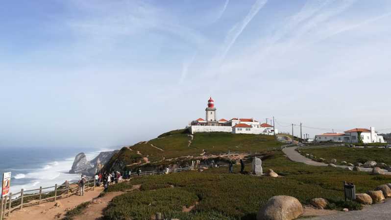 Cascais: Small group tour Sintra & Cabo da Roca & Cascais - Pena Palace Park: Fairy-Tale Views With a Guided Structure