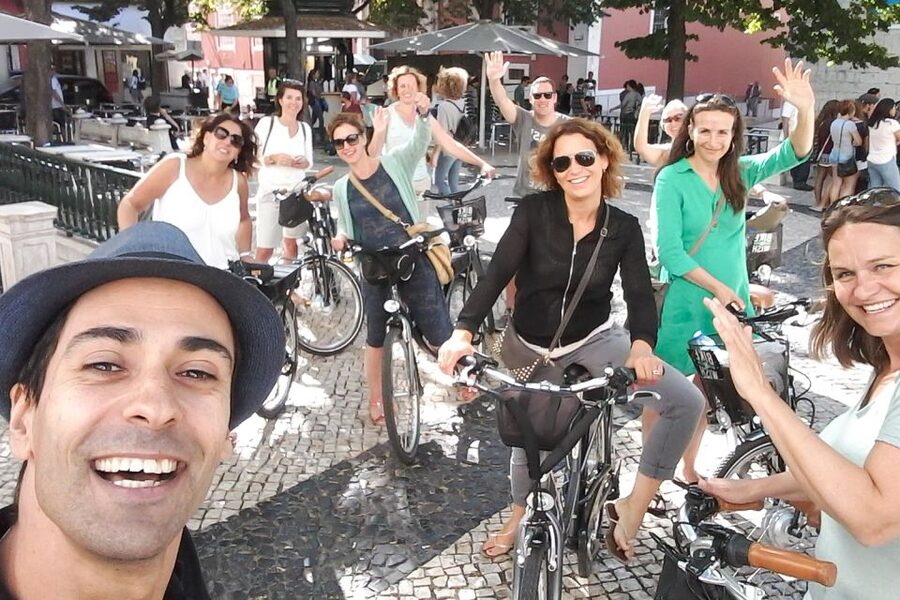 Central Lisbon 3-Hour Guided E-Bike Tour - Avenida da Liberdade and the Rebuilt-After-1755 Lisbon Mood