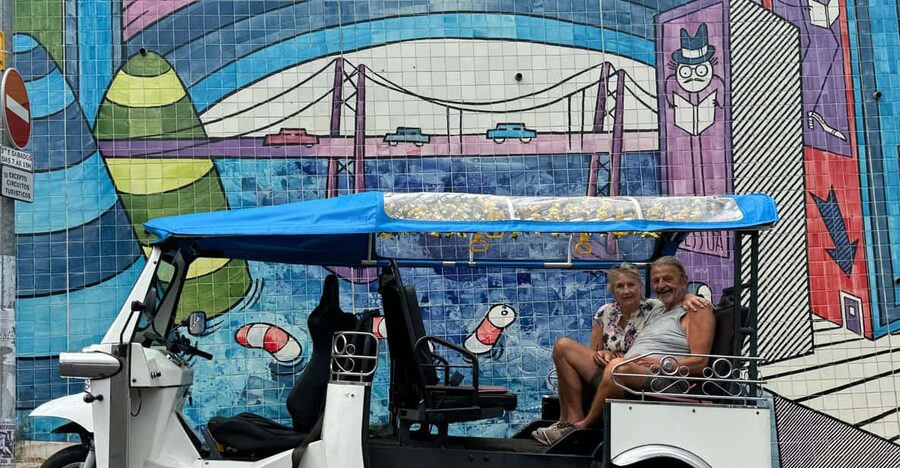 City Highlights Eco Tuk Tours - Getting On Board: Sophia or Hard Rock, and How the Tour Operates