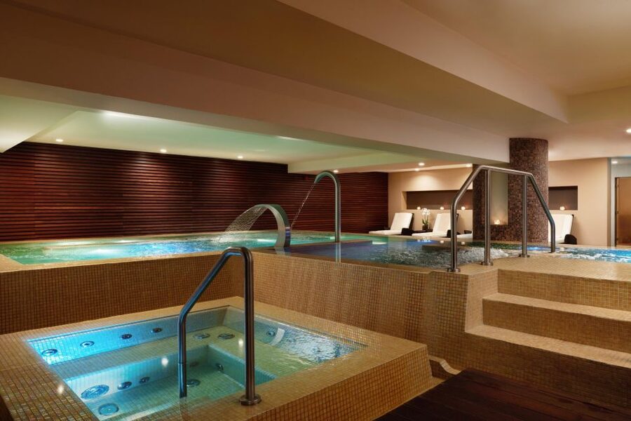 Corinthia Signature Massage at The Spa - The spa vibe and amenities that make the difference