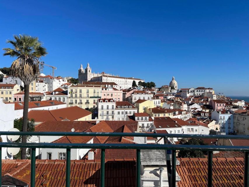 Discover Lisbon 4h Tuk Tuk - The best “why” behind the short stops