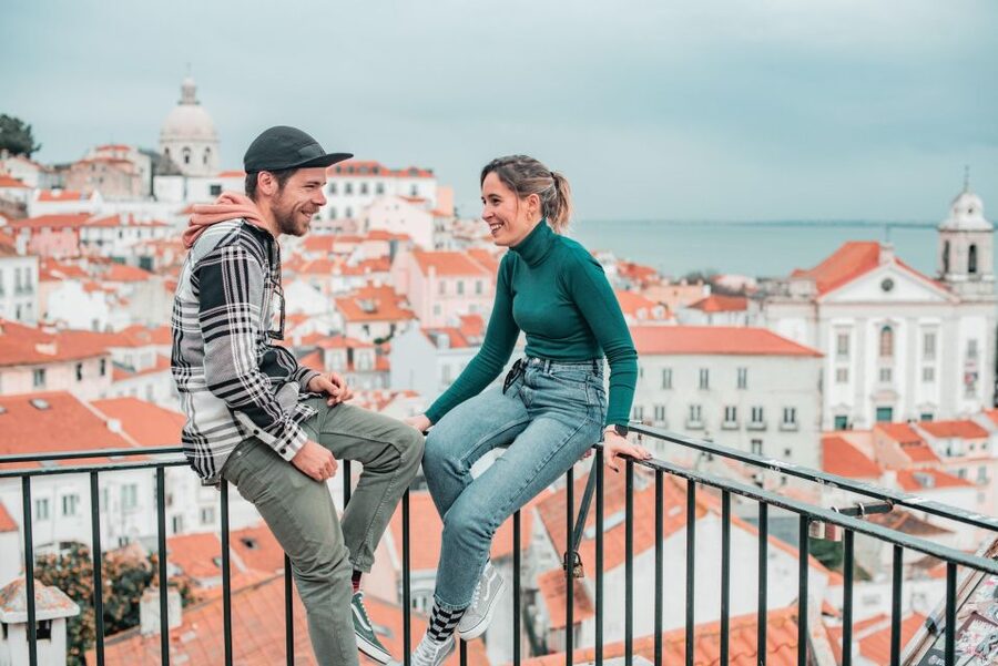 Discover Lisbon: Tuk Tuk Tour - Lisbon Cathedral (Sé): A Photo Stop That Turns Into a Real Visit