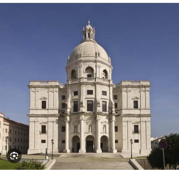 Eco Tuk Tours Lisbon - Down toward Commerce Square, via Tagus views and history