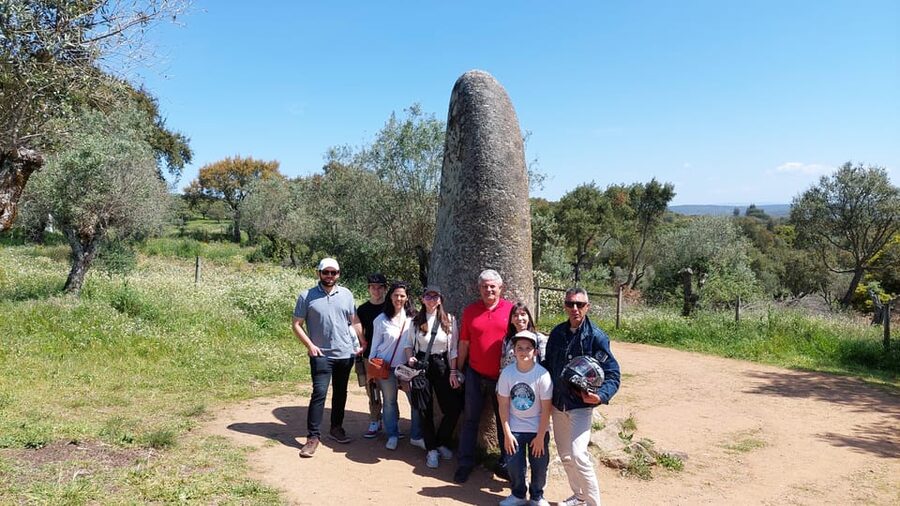 Évora Unforgetable Sidecar Tour - The Cathedral area and the two-style architecture lesson you can actually spot