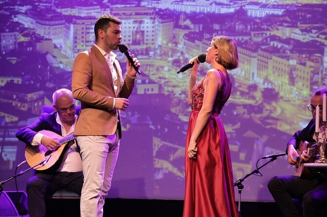 Fado in Chiado - Live Show in Lisbon on Stage for over 15 Years - Seating and Venue Feel in Chiado: Small, Comfortable, and Easy to Hear