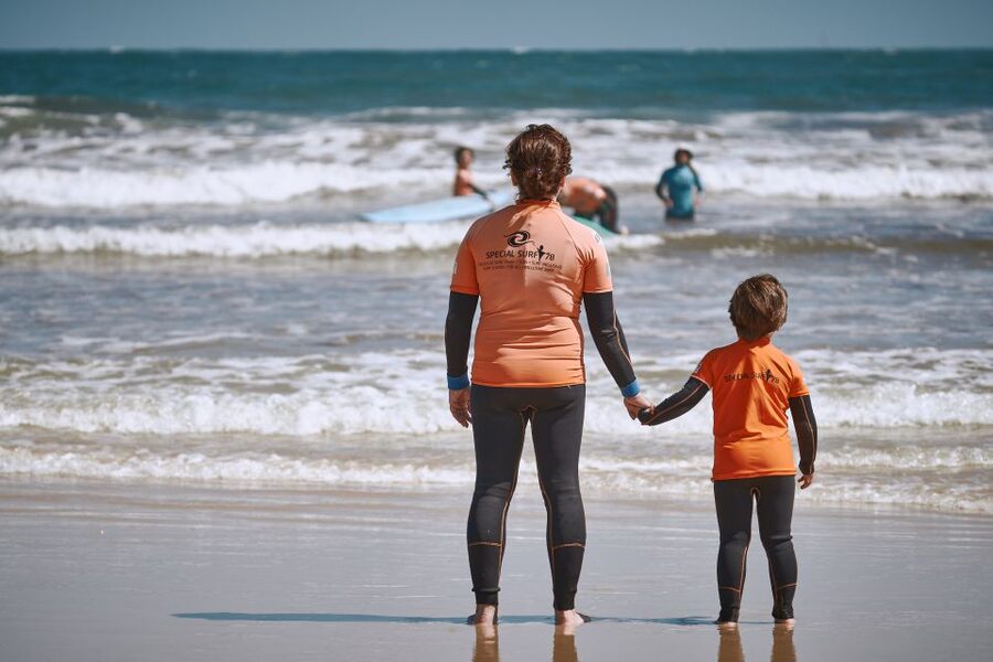 Family/children surf lesson - Key highlights
