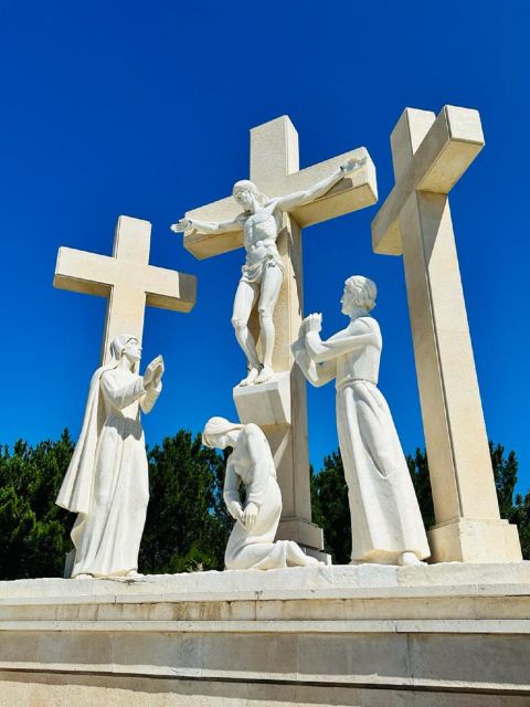 Fatima Full day Private Tour - The Fatima Sanctuary, in your own time: chapels, basilica, and blessed souvenirs