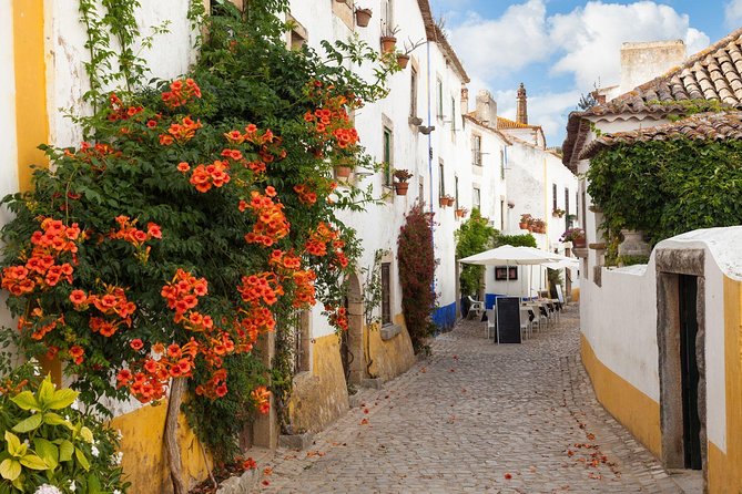 Fátima, Nazaré, and Óbidos: Small Group Tour From Lisbon - Fátima: Pilgrimage Meaning, Guided Highlights, and How to Manage Expectations