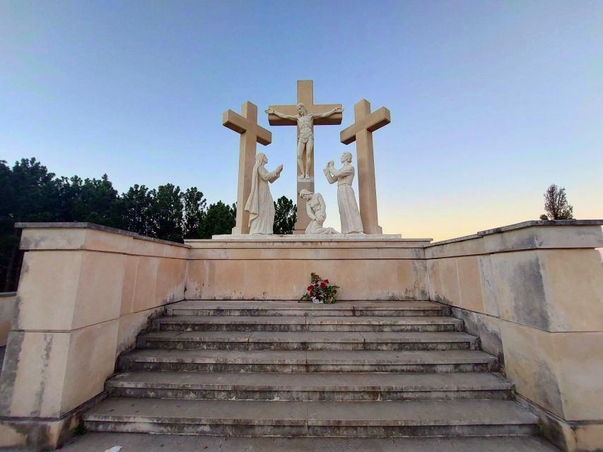 Fátima Private Tour: Shrine| Sacred Path |Shepherds House - Basilica Stops That Set the Stage: Trinity, Apparitions Chapel, and the Rosary Basilica