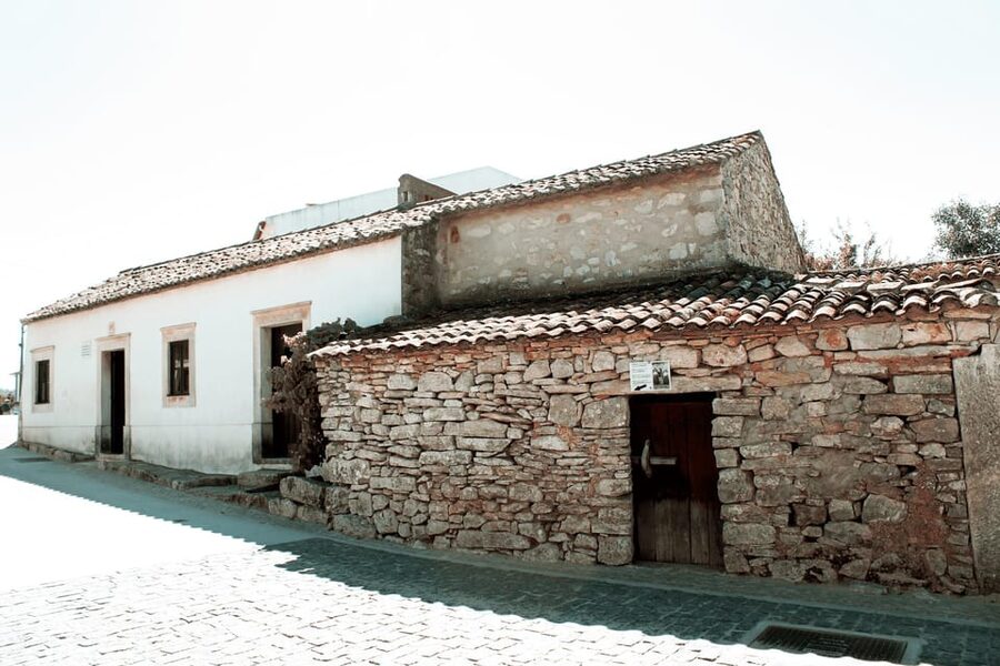 Fátima: Sanctuary and Aljustrel Village, Private Guided Tour - Price and value: is $90 per person fair?