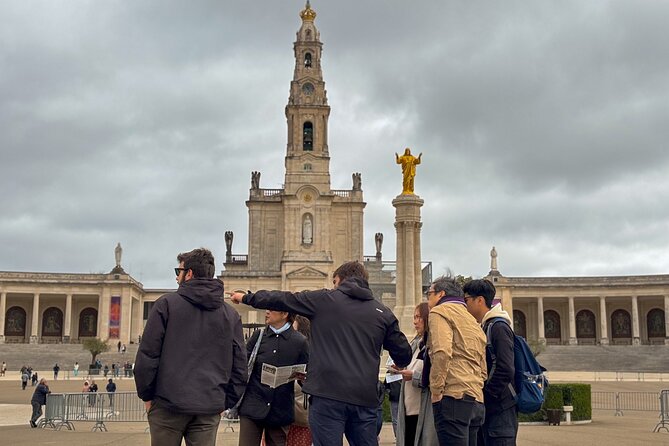 Fátima Sanctuary & Little Shepherds' Village from Lisbon - Our Lady of the Rosary and Holy Trinity, two basilicas with very different vibes