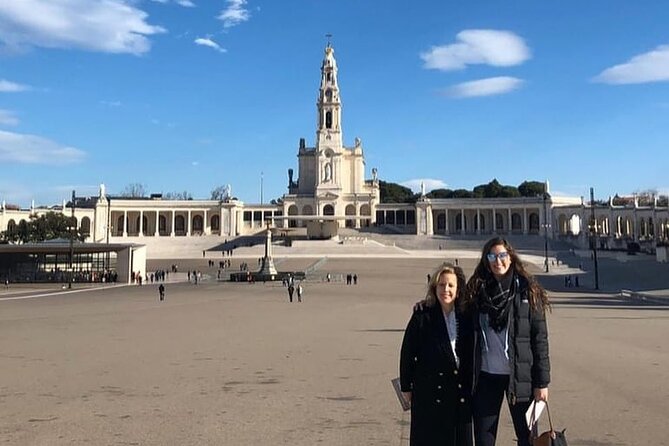 Fatima, Valinhos, Nazaré, Óbidos on Private tour - 8:30 am Pickup and a 9-Hour Time Budget You Can Handle