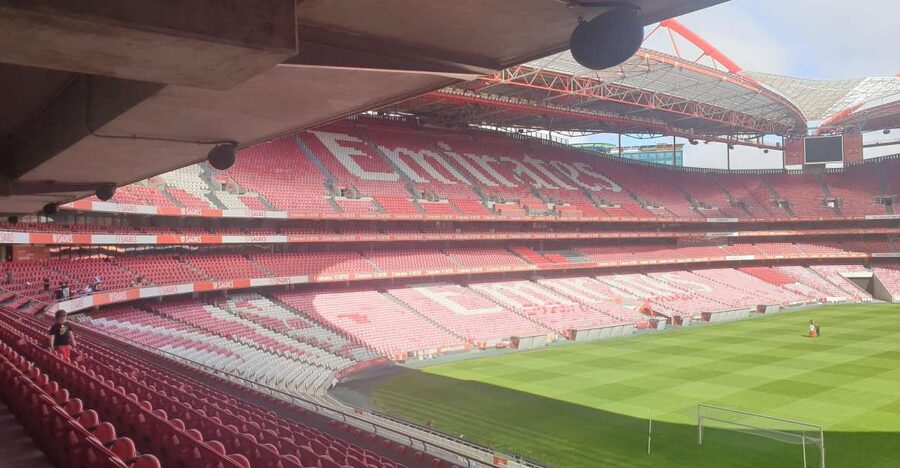 FOOTBALL LOVERS FULL DAY TOUR AT LISBON - Pickup From Any Lisbon Address to Estádio da Luz