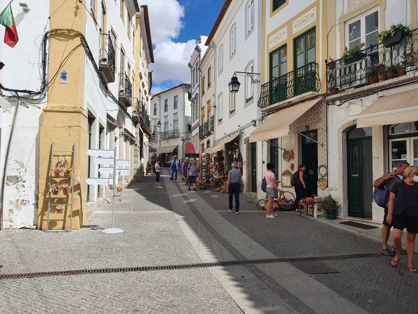 From Lisboa: Evora and Monsaraz Full-Day Tour - Monsaraz Castle on the hill, with Alqueva Lake views