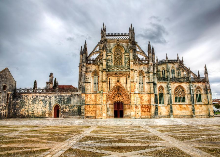 From Lisboa: Fatima, Nazare, Obidos & Batalha Full Day Tour - From Lisbon to Fátima: Pilgrimage Meets a Guided Reality Check