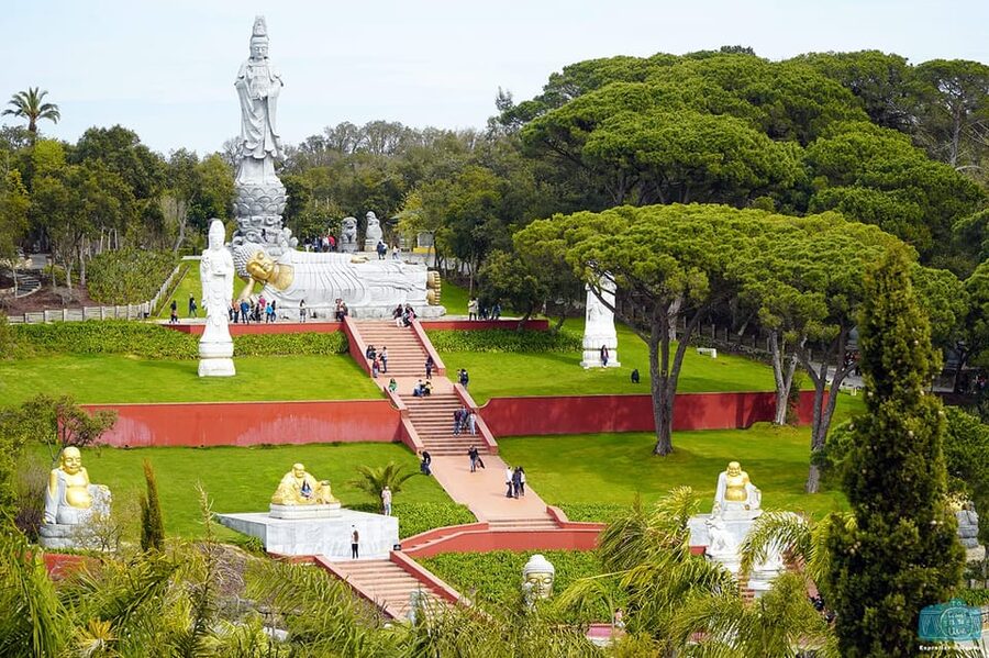 From Lisbon: Budha Eden, Obidos & Nazaré Private Day Trip - Price and value: is $353 per group up to 4 a fair deal?