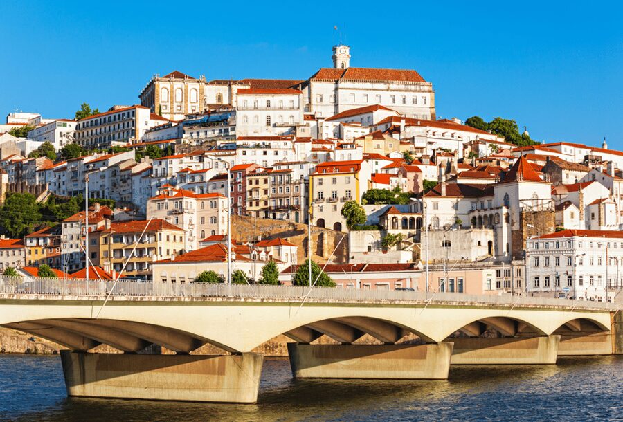 From Lisbon: COIMBRA and AVEIRO - Lisbon pickup to Aveiro: the van ride that sets the rhythm