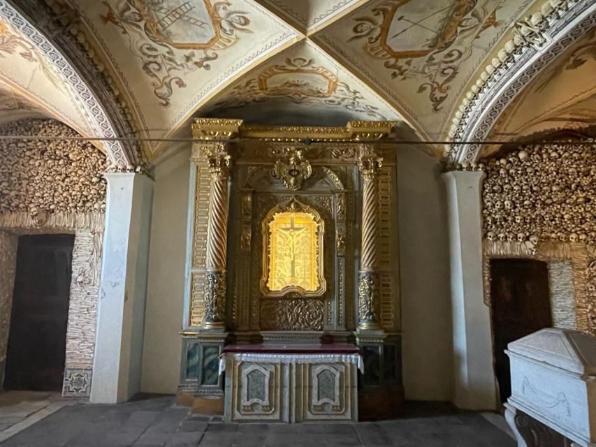 From Lisbon: Évora, Chapel of Bones, & Roman Temple Tour - From Lisbon, Cascais, or Sintra to Évora without the headaches