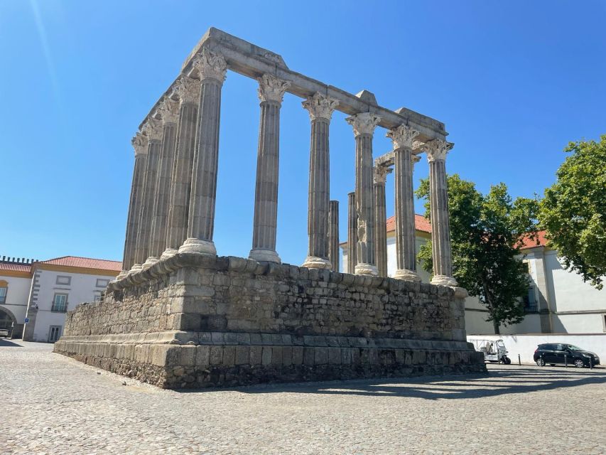 From Lisbon: Évora, Chapel of Bones, & Roman Temple Tour - Alentejo winery stop: tasting, learning, and buying without pressure
