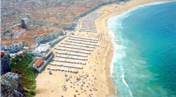 From Lisbon: Fátima, Batalha, Nazaré and Óbidos Day Tour - Timing, language, and group pace: how the day stays on track