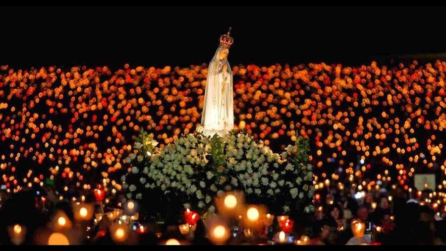 From Lisbon: Fatima, Nazaré, Óbidos Full-Day Trip - Fatima: the shepherds’ houses and the Cova da Iria sanctuary