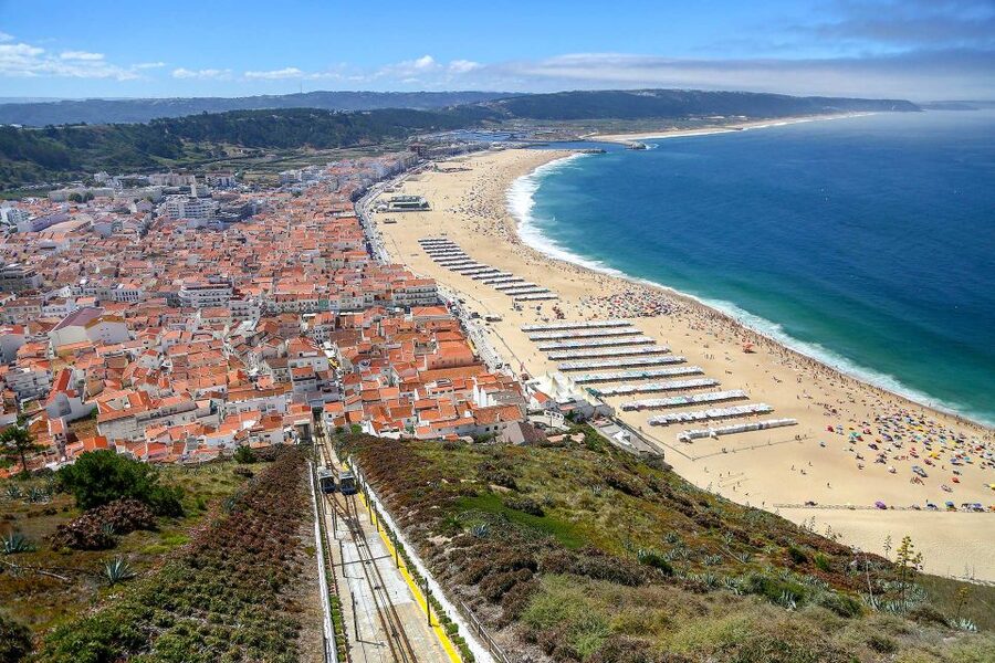 From Lisbon: Fatima, Nazaré, Óbidos Full-Day Trip - Nazaré: fishing village feel, giant waves, and your lunch window
