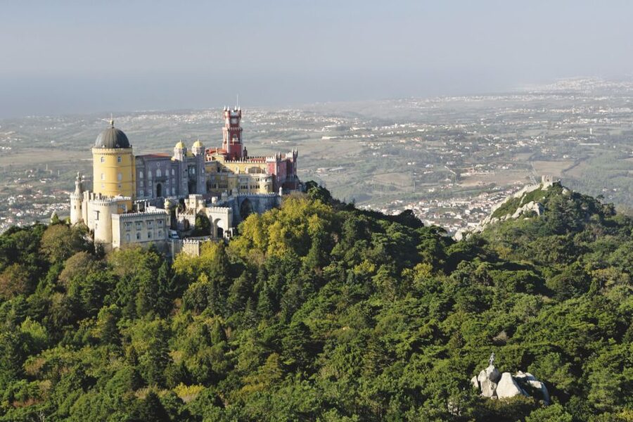 From Lisbon: Full-Day Sintra Tour by Luxury Car or Minivan - Who should book this Sintra and coast private day?