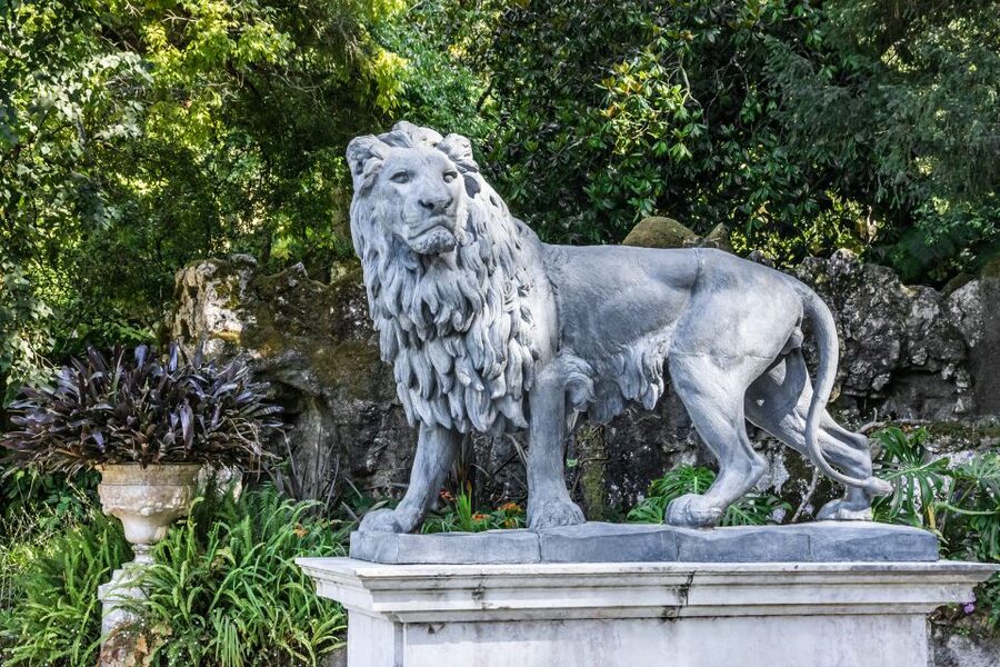 From Lisbon: Half-Day Private Sintra Cascais Tour - Price and value: what $365 per group up to 2 gets you