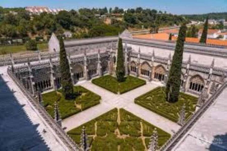 From Lisbon: Medieval Tour, Batalha, Tomar, Alcobaça, Óbidos - What to Bring for a Smooth 10-Hour Day