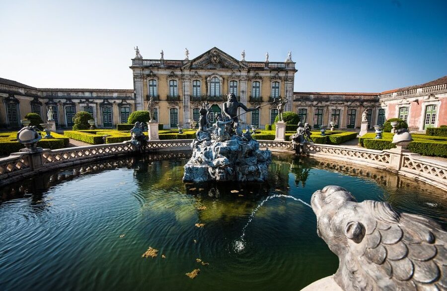 From Lisbon or Cascais: Mafra, Ericeira, and Queluz Day Tour - Ericeira by the Atlantic, cobblestones and time you can spend your way