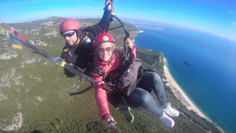 From Lisbon: Paragliding Flight with Transfers - Engine-free paragliding: why 20 minutes feels like a lot more